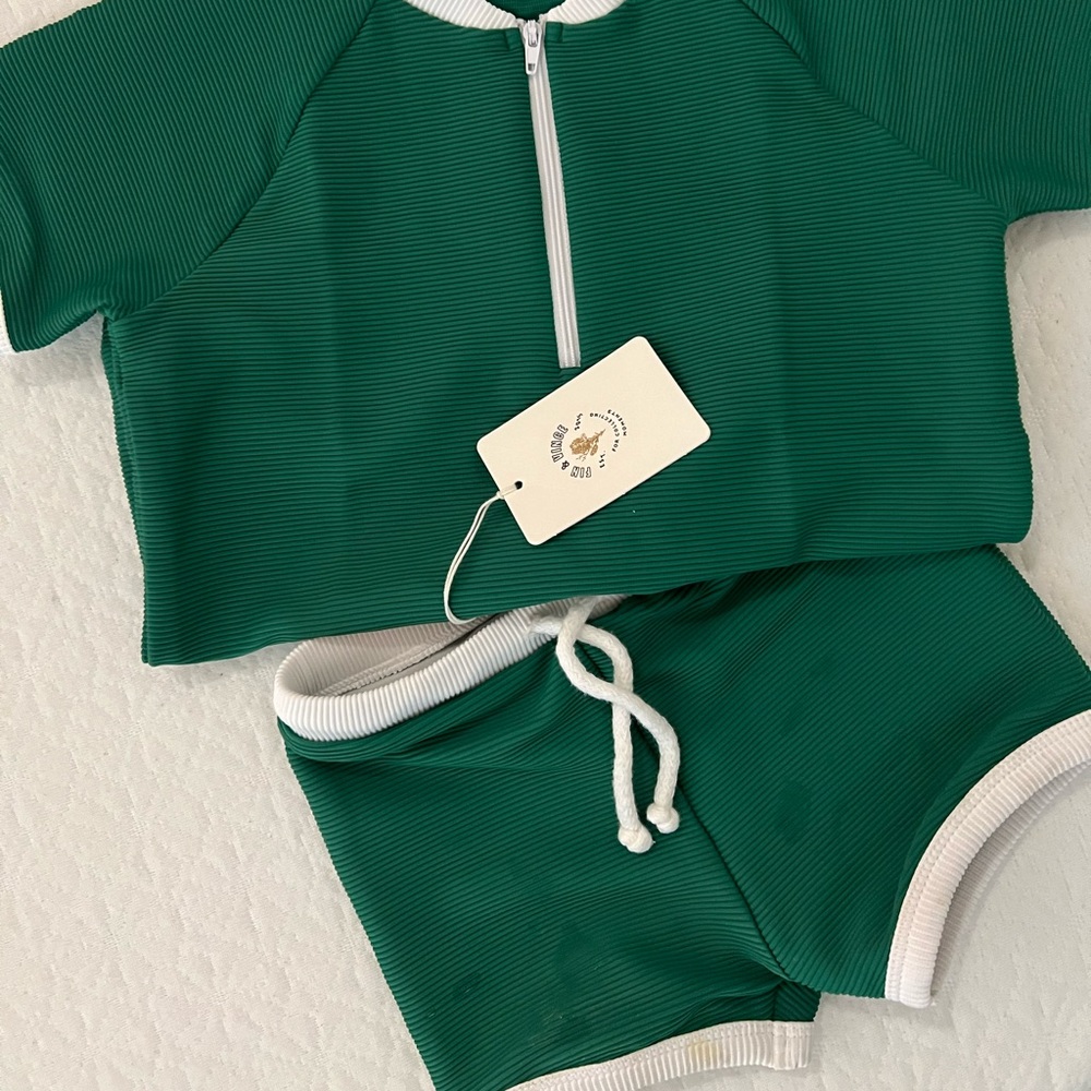 NWT Fin and Vince Swim set